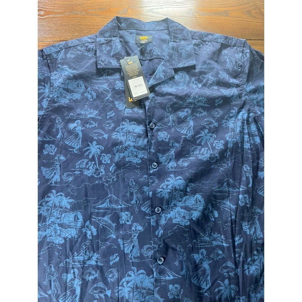 Lee Men Size XL Indigo Blue Hawaiian Shirt Floral Short Sleeve Cotton Button